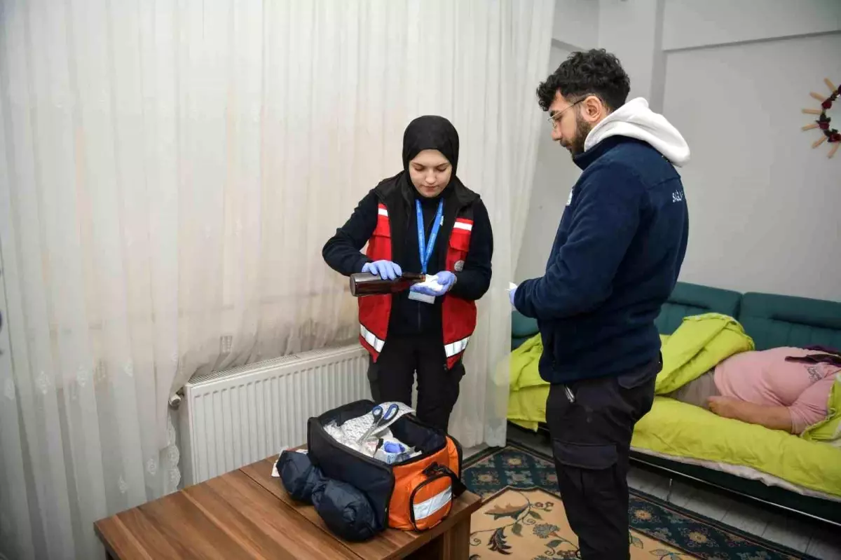 Esenyurt Belediyesi’nden Tüp Bebek Tedavisi Gören Kadınlara Evde Sağlık Hizmeti